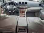 2010 TOYOTA HIGHLANDER