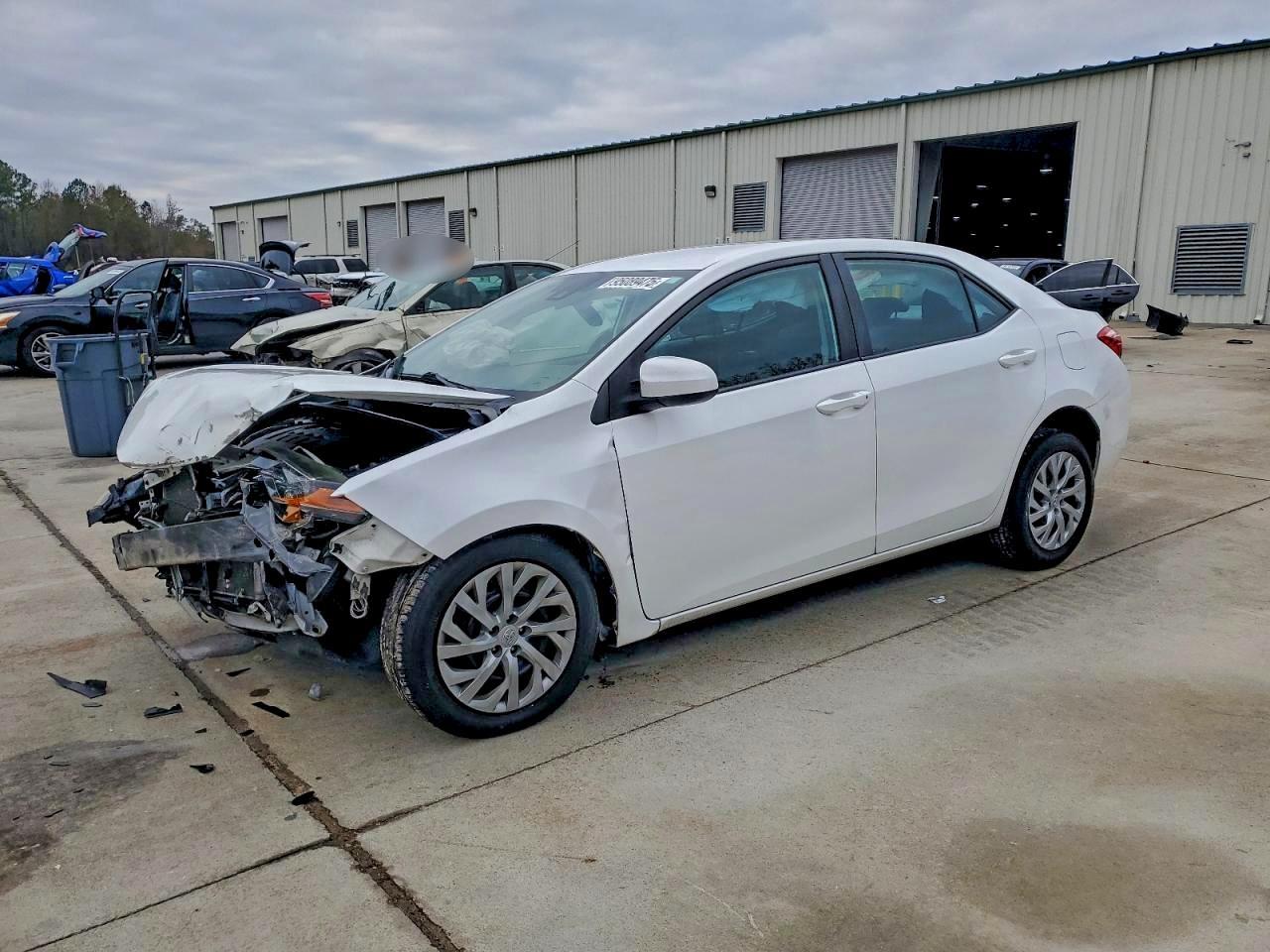 2018 TOYOTA COROLLA