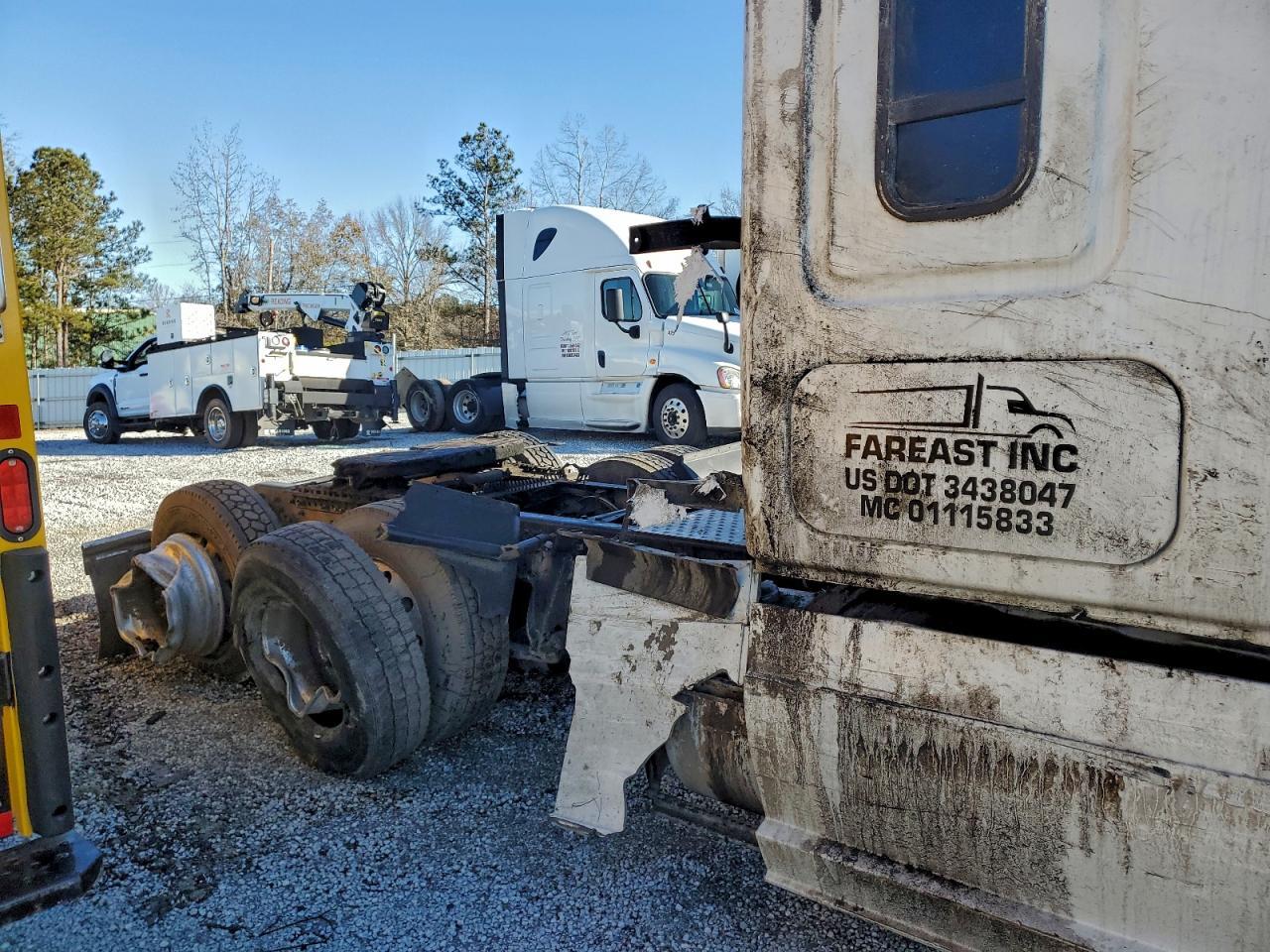 2022 FREIGHTLINER CASCADIA 126