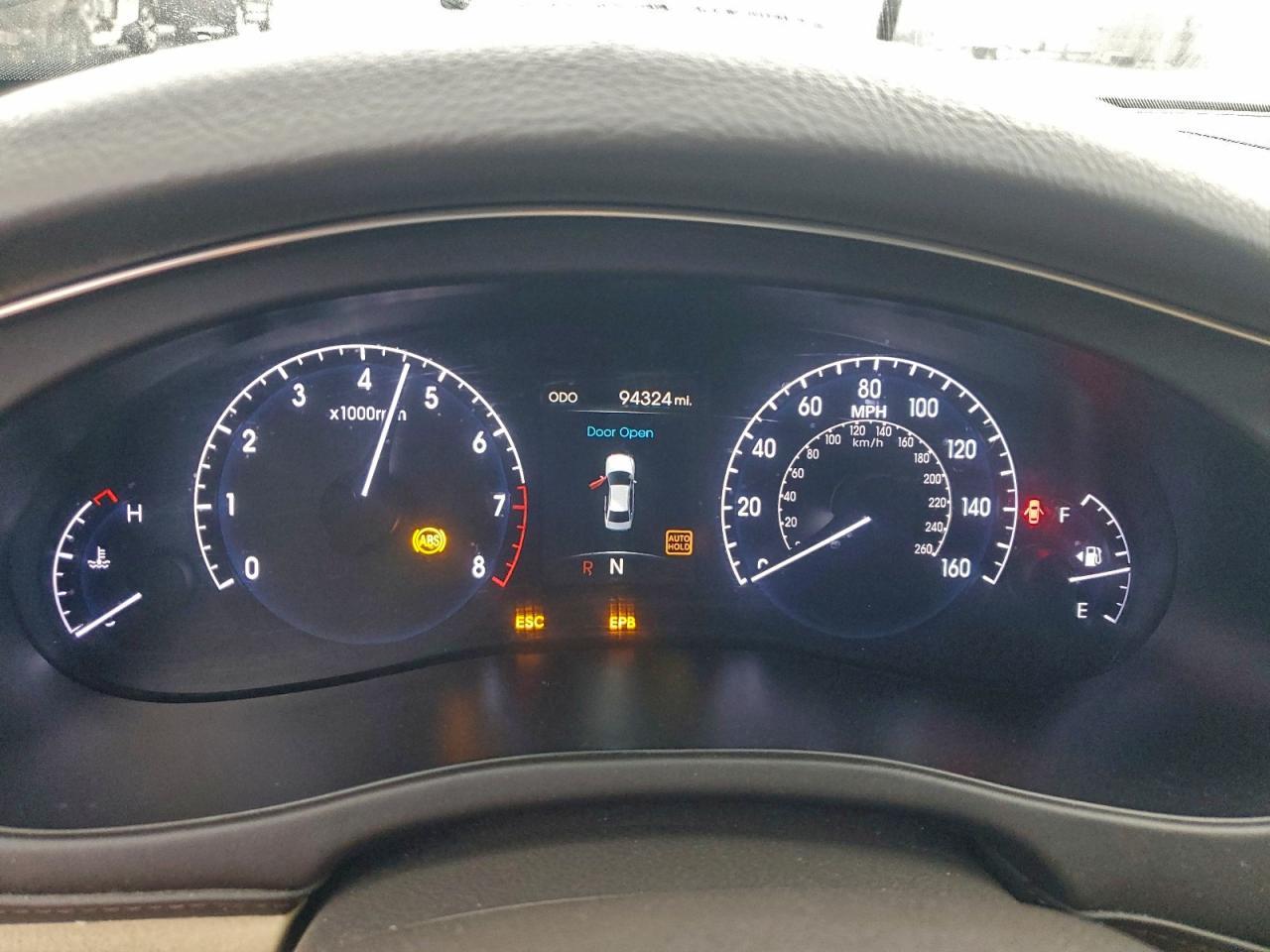 2013 HYUNDAI GENESIS