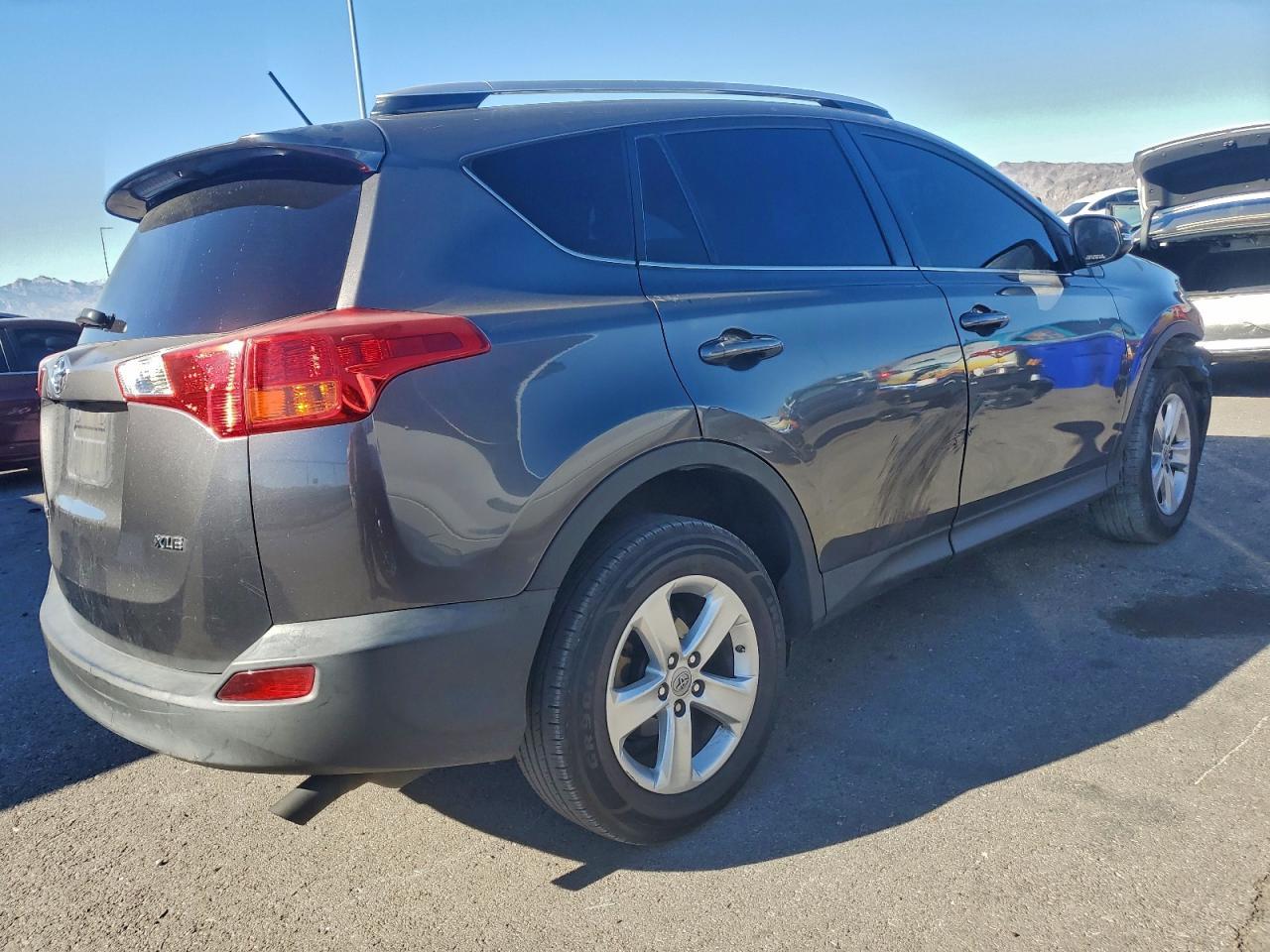 2013 TOYOTA RAV4