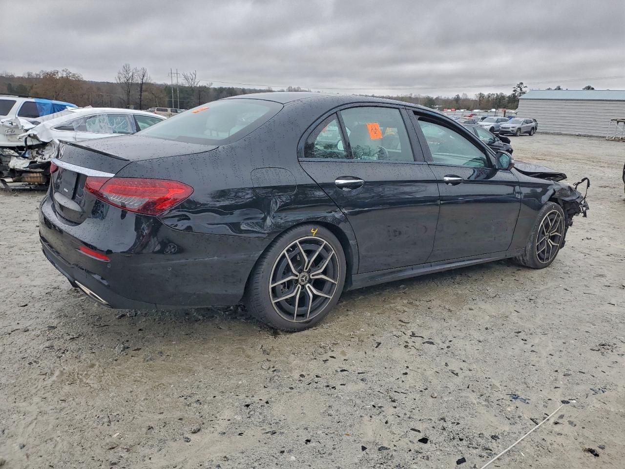 2022 MERCEDES-BENZ E-Class