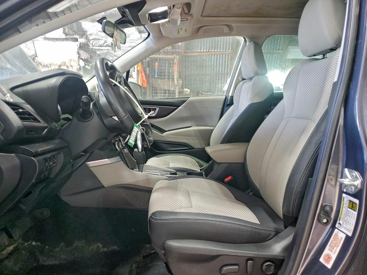 2023 SUBARU FORESTER