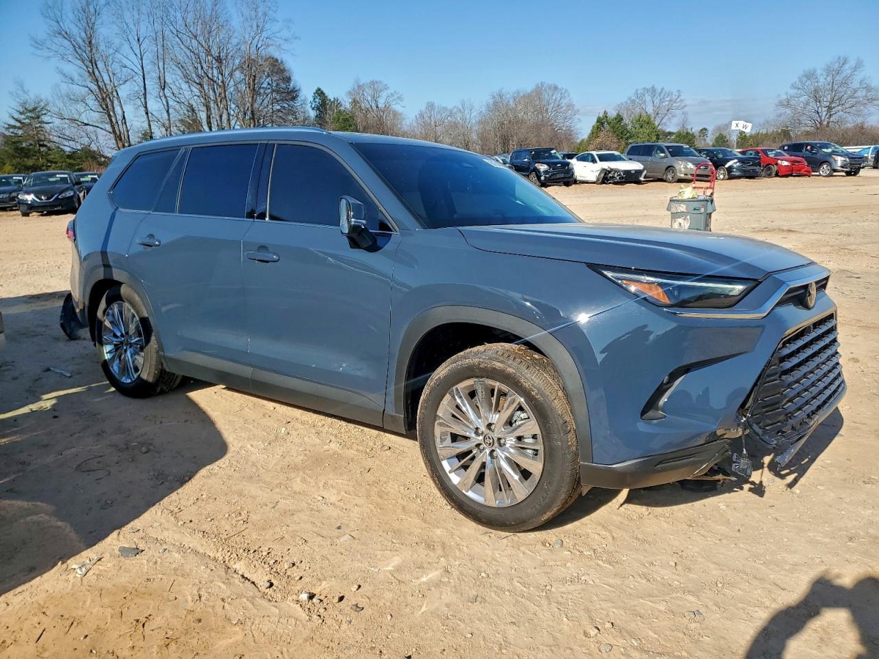 2025 TOYOTA HIGHLANDER
