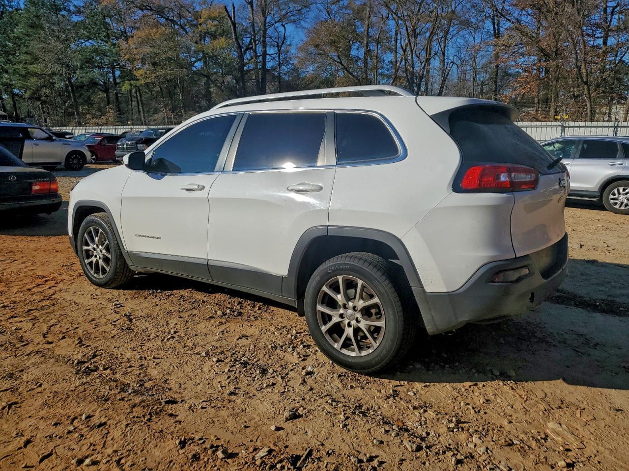 2018 JEEP CHEROKEE