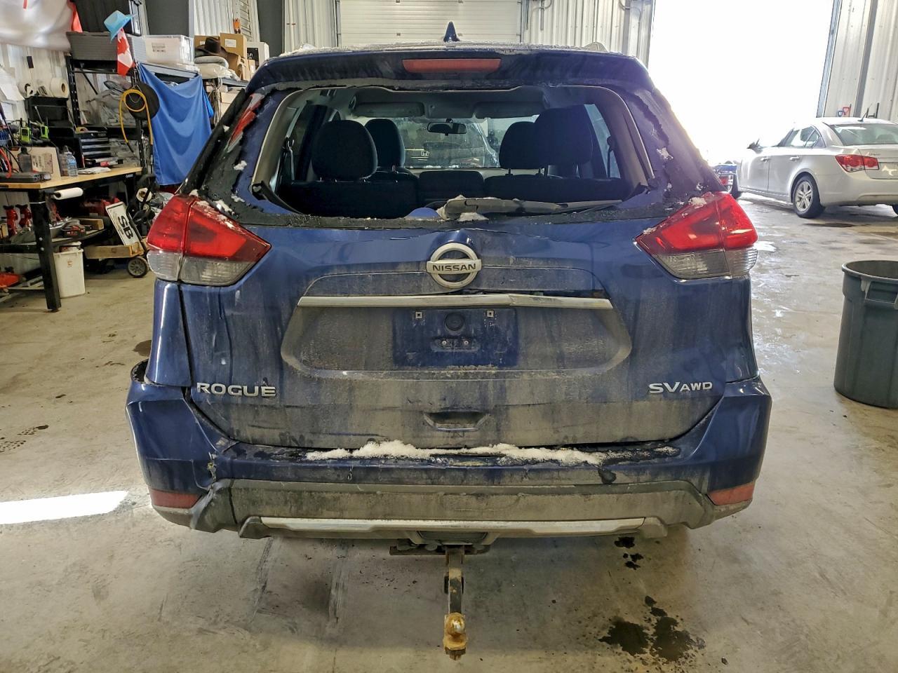2017 NISSAN ROGUE