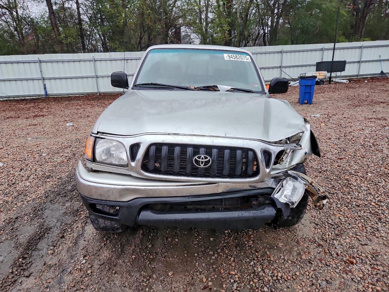 2001 TOYOTA TACOMA