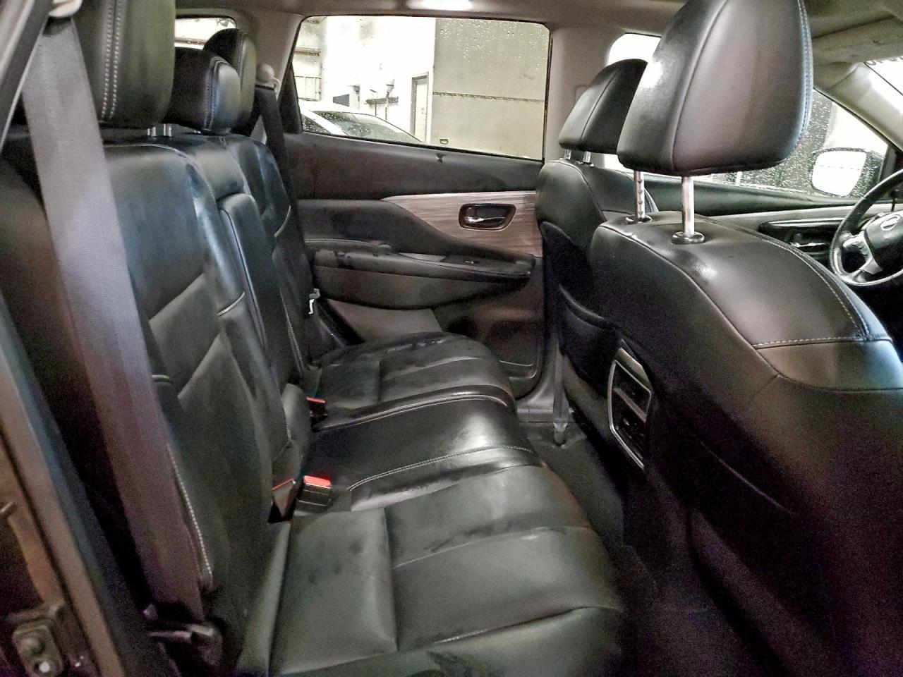 2016 NISSAN MURANO