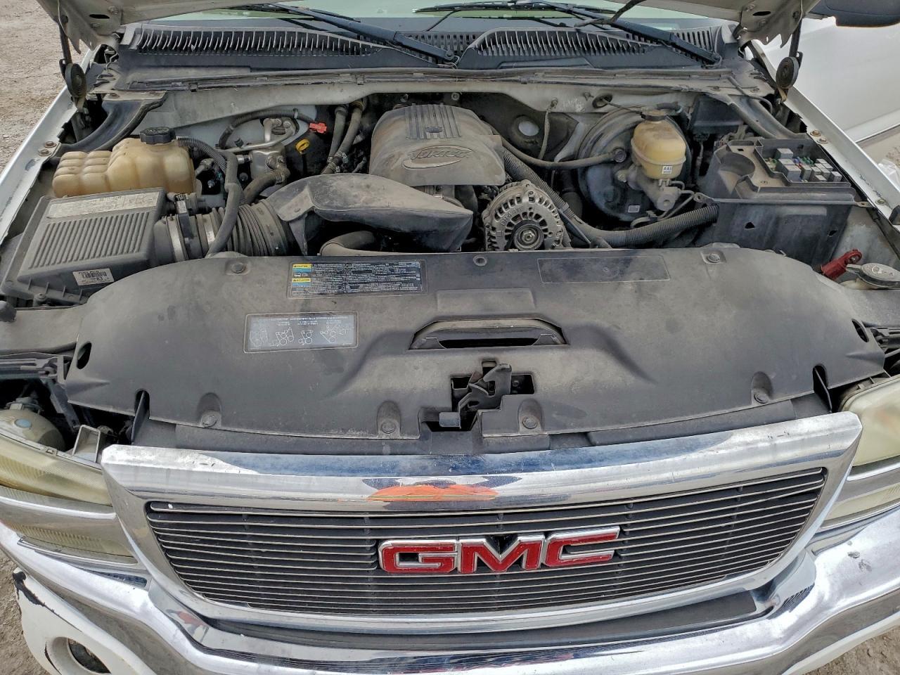 2005 GMC Sierra