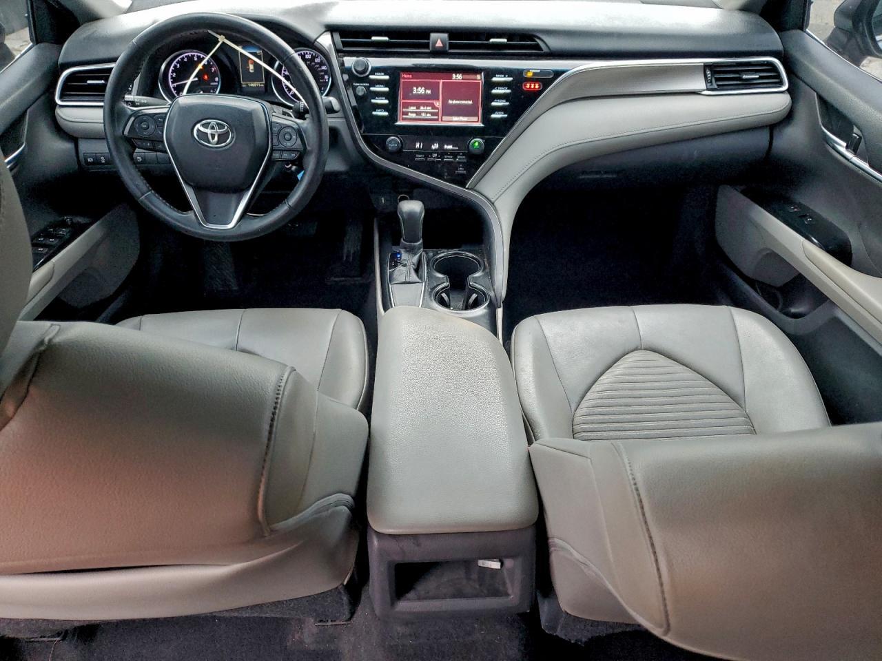 2018 TOYOTA CAMRY