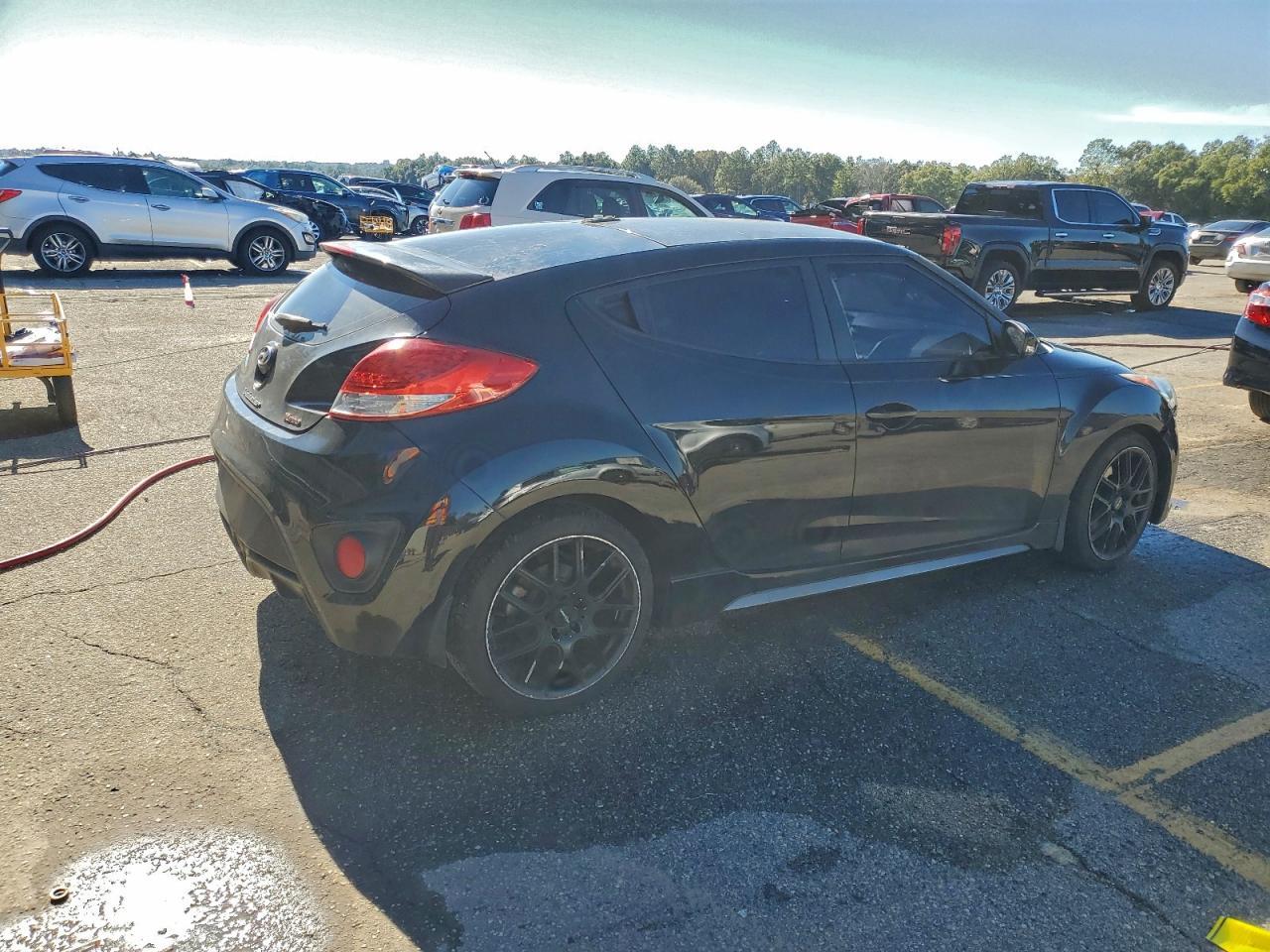 2013 HYUNDAI VELOSTER