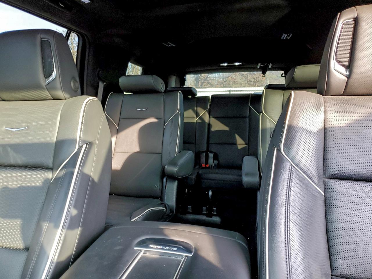 2024 CADILLAC ESCALADE