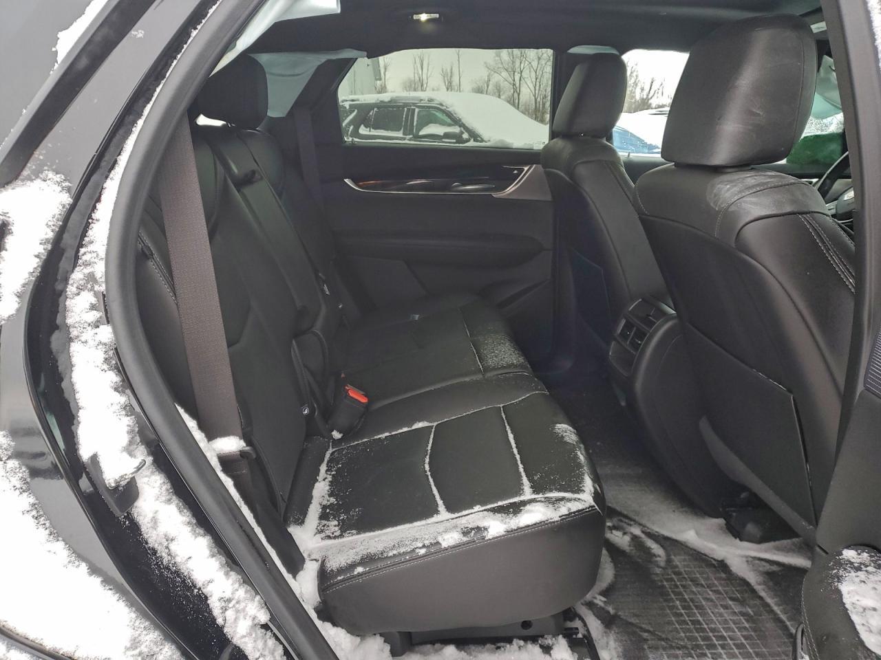 2023 CADILLAC XT5