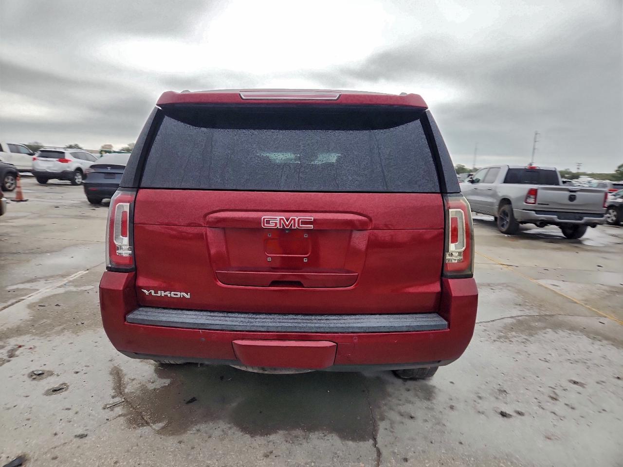 2017 GMC Yukon