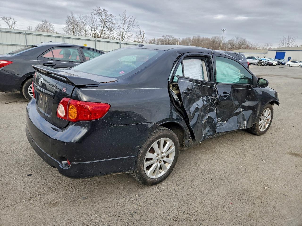 2010 TOYOTA COROLLA