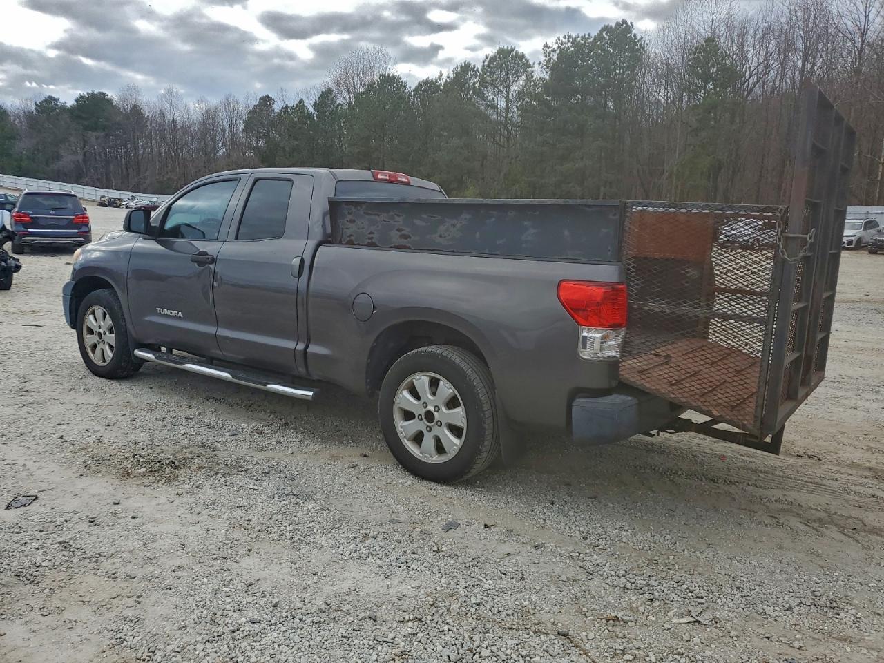 2012 TOYOTA TUNDRA