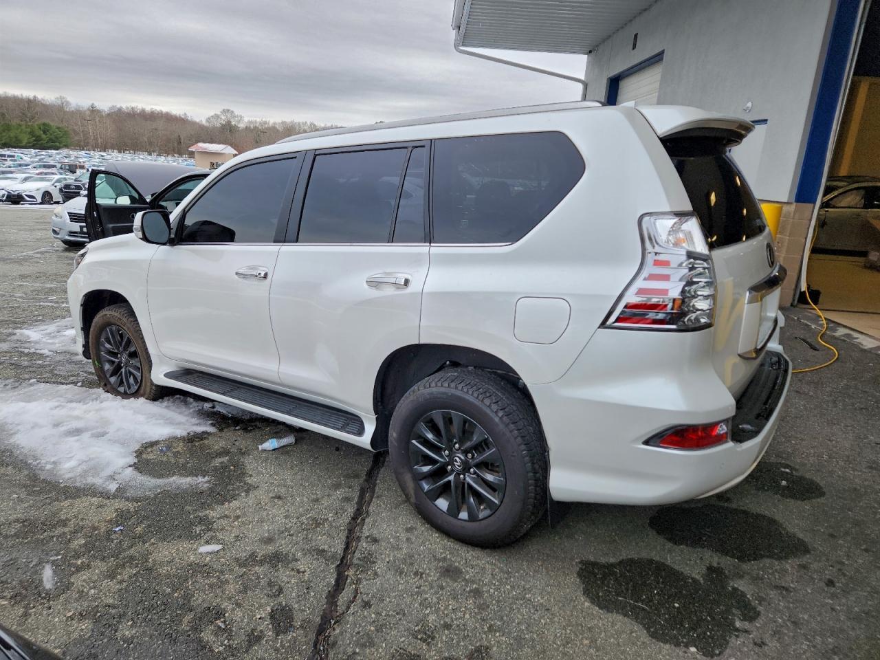 2023 LEXUS GX 460