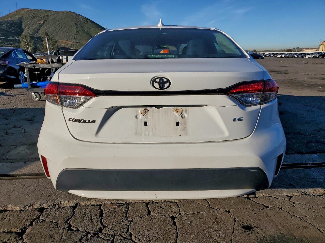 2020 TOYOTA COROLLA