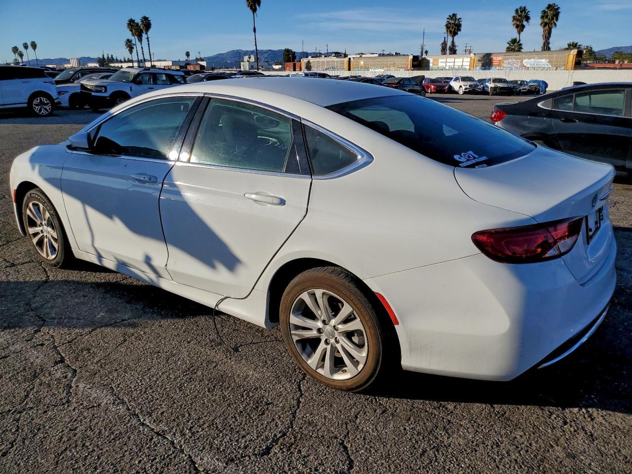 2015 CHRYSLER 200