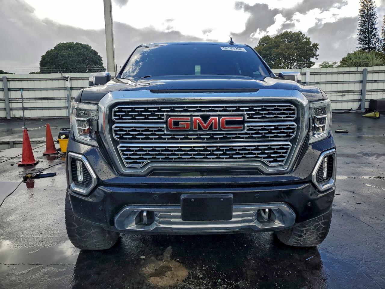 2021 GMC Sierra