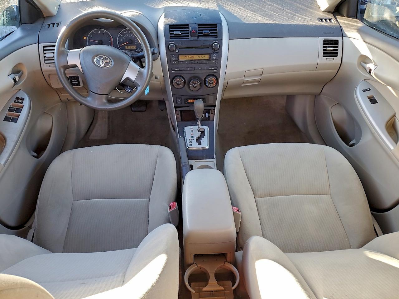 2010 TOYOTA COROLLA