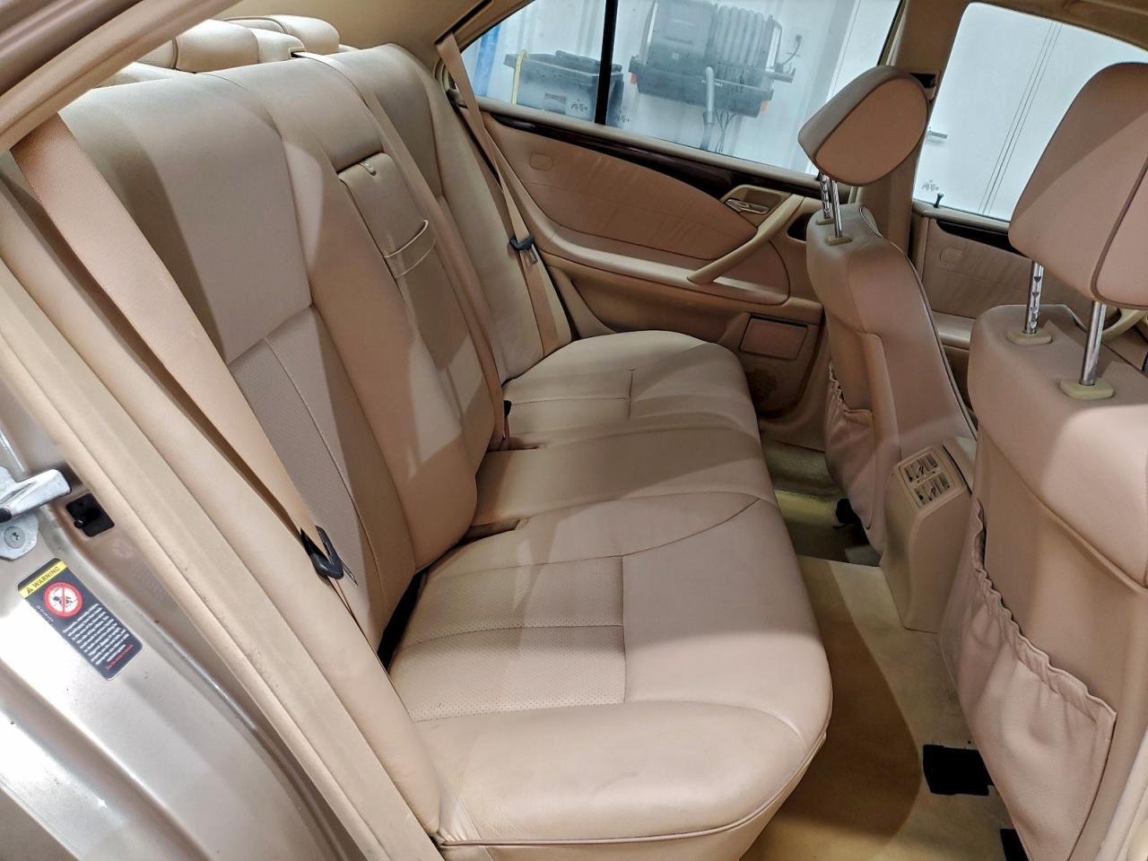 2000 MERCEDES-BENZ E-Class