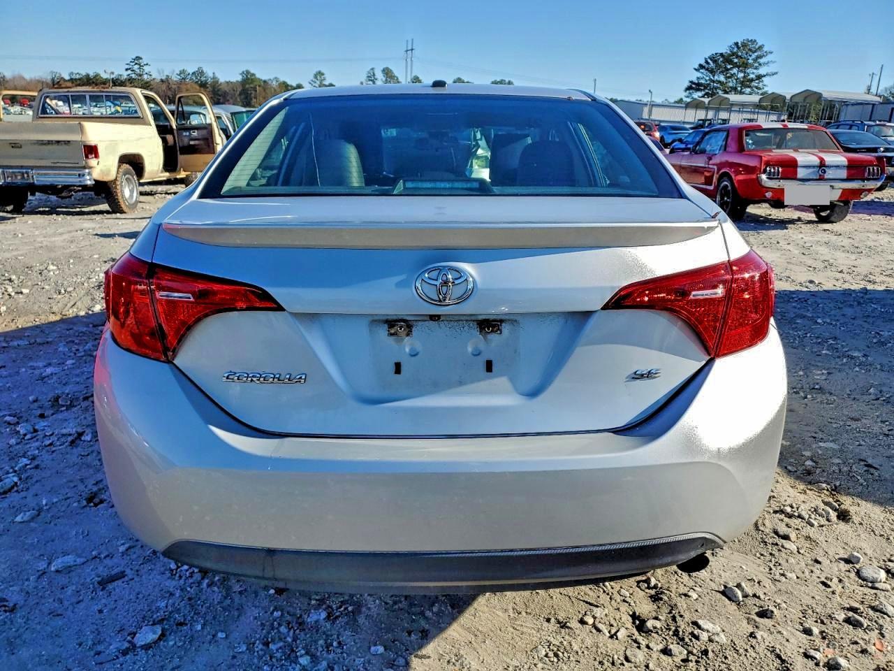 2017 TOYOTA COROLLA