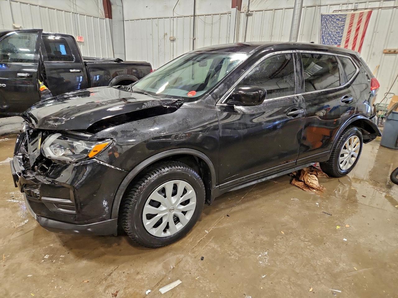 2017 NISSAN ROGUE