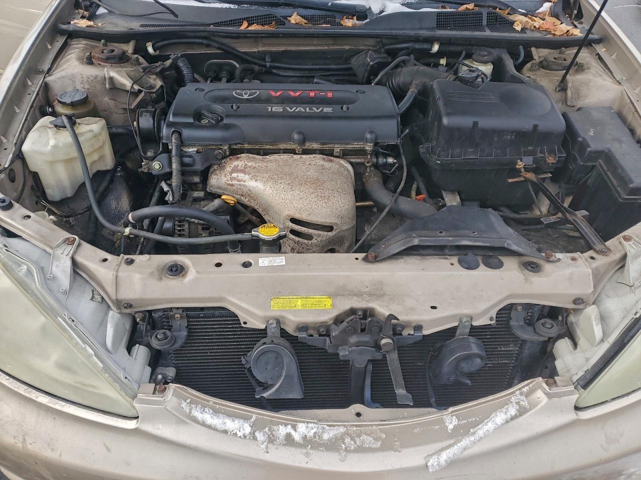 2004 TOYOTA CAMRY