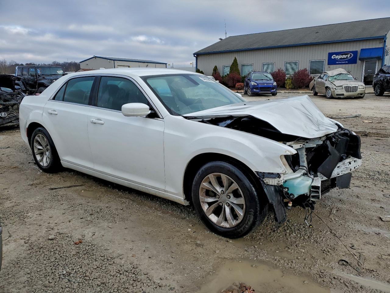 2015 CHRYSLER 300