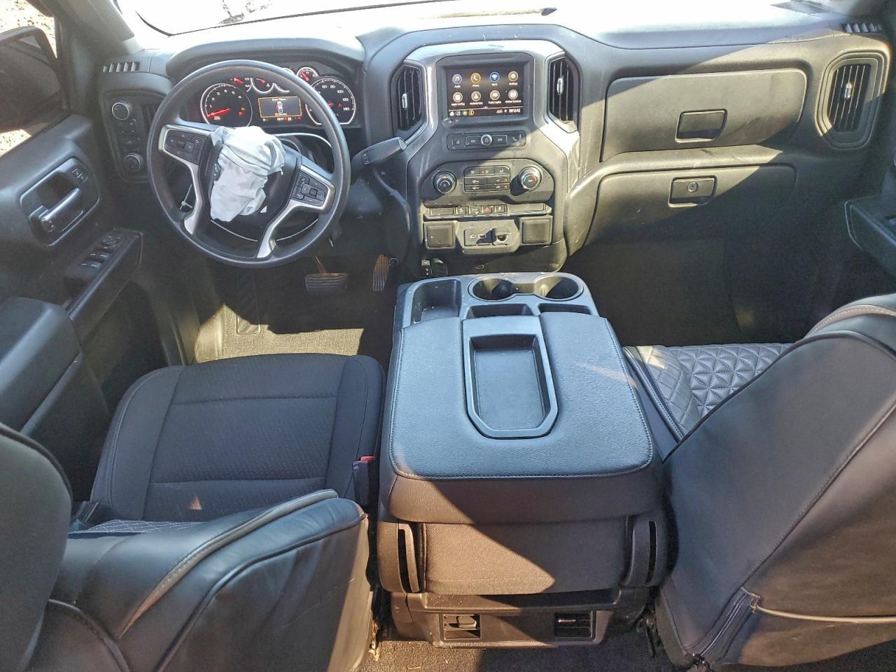 2021 CHEVROLET Silverado
