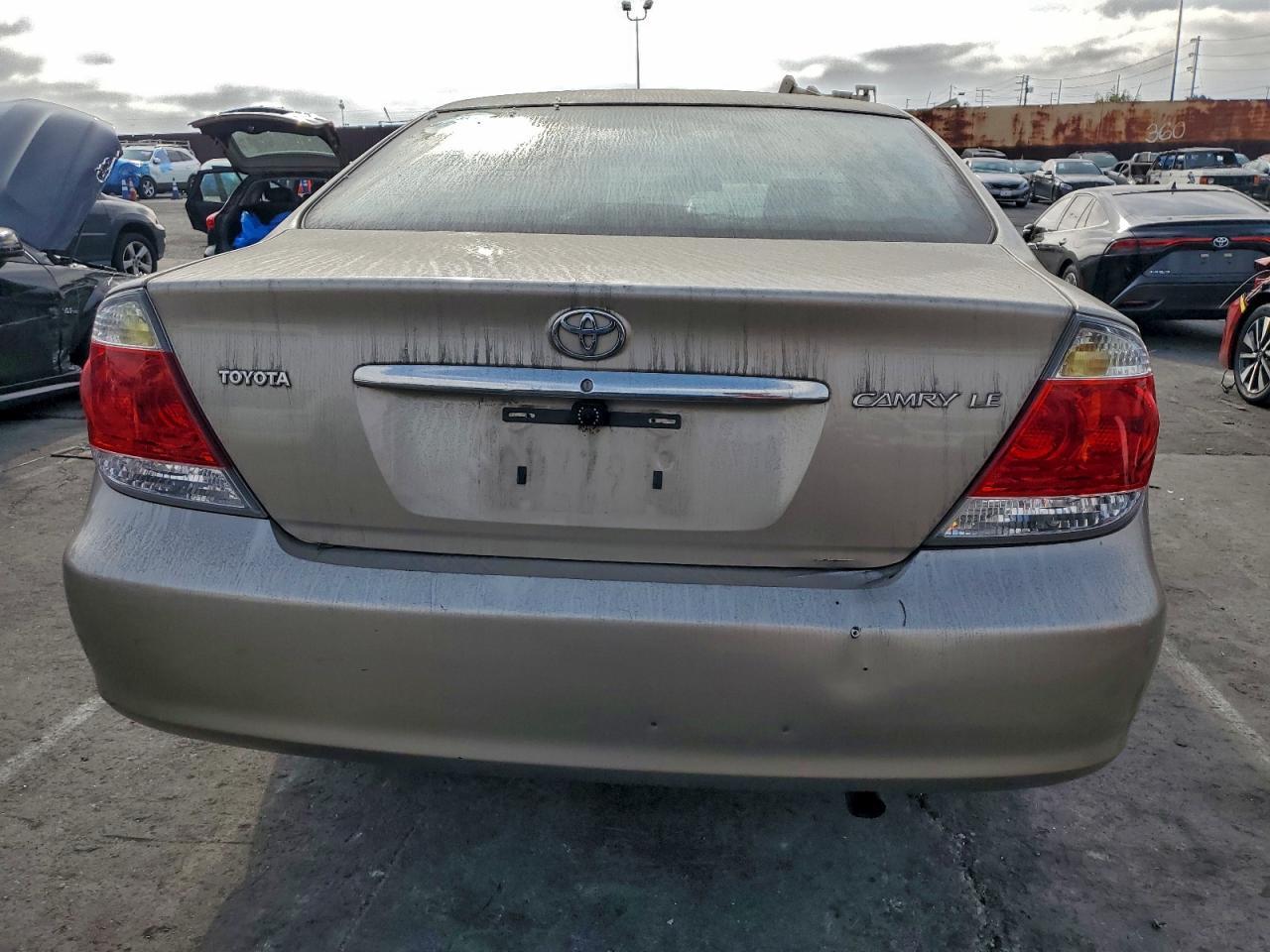 2005 TOYOTA CAMRY