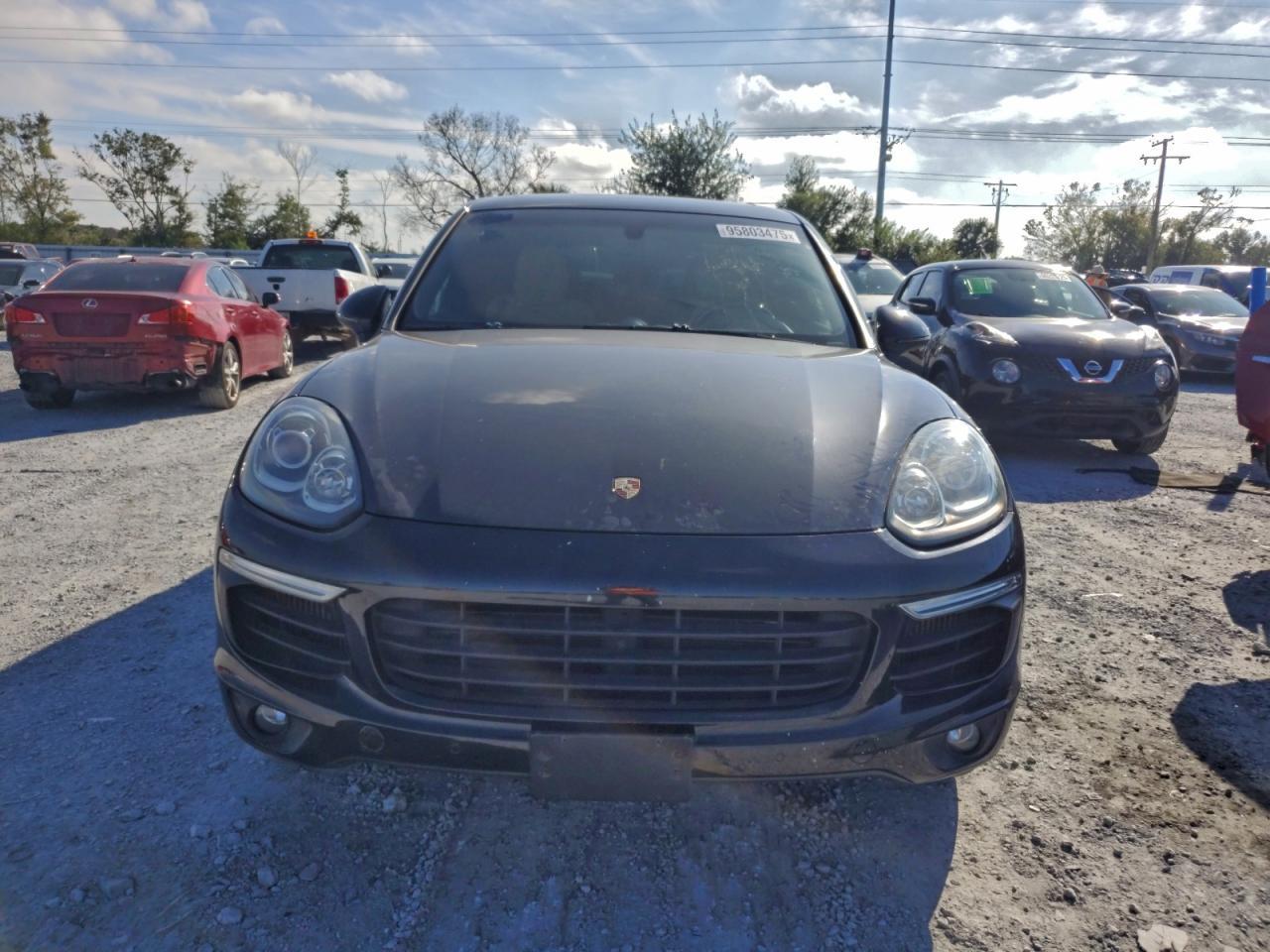 2015 PORSCHE CAYENNE