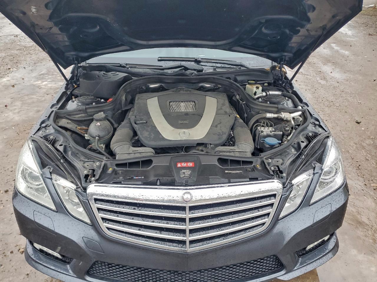 2011 MERCEDES-BENZ E-Class