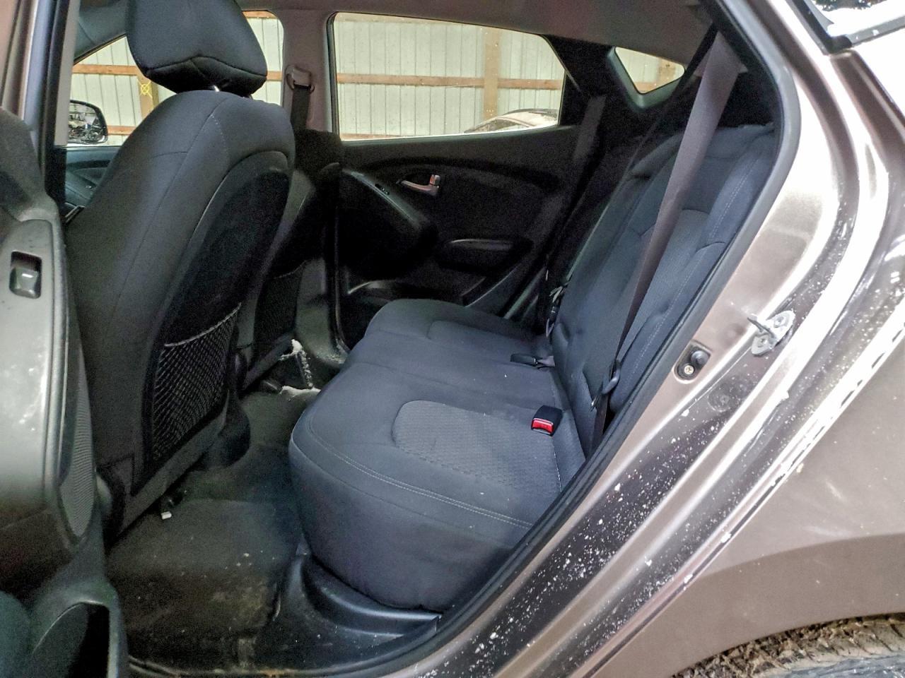2011 HYUNDAI TUCSON