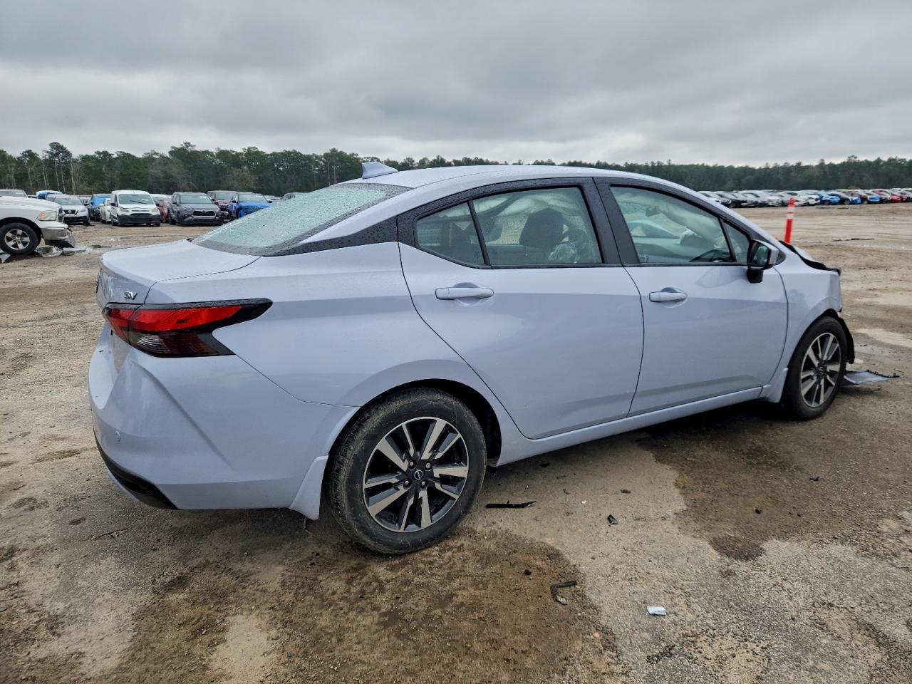 2024 NISSAN VERSA