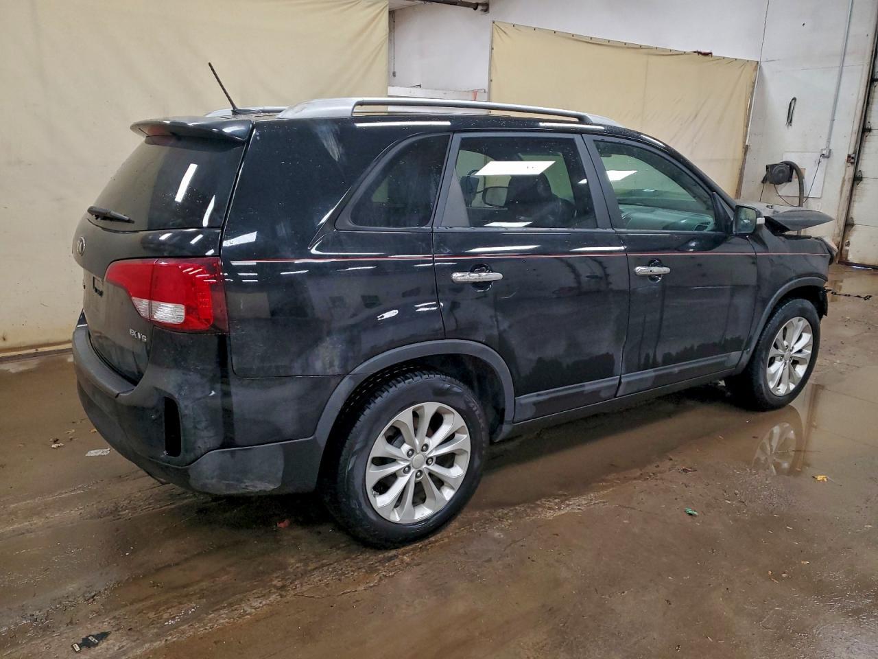 2015 KIA SORENTO