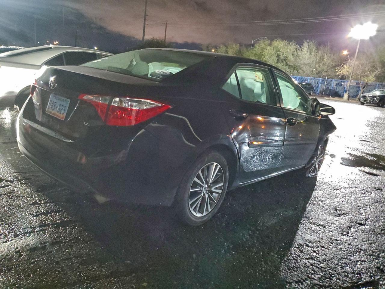 2015 TOYOTA COROLLA