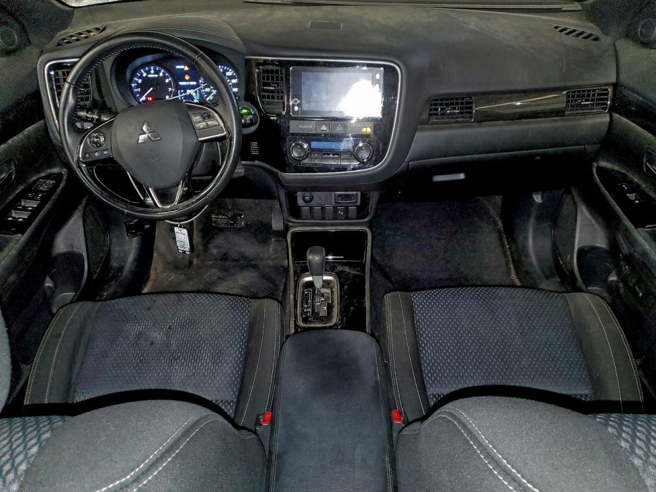 2018 MITSUBISHI outlander