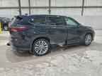 2024 TOYOTA HIGHLANDER