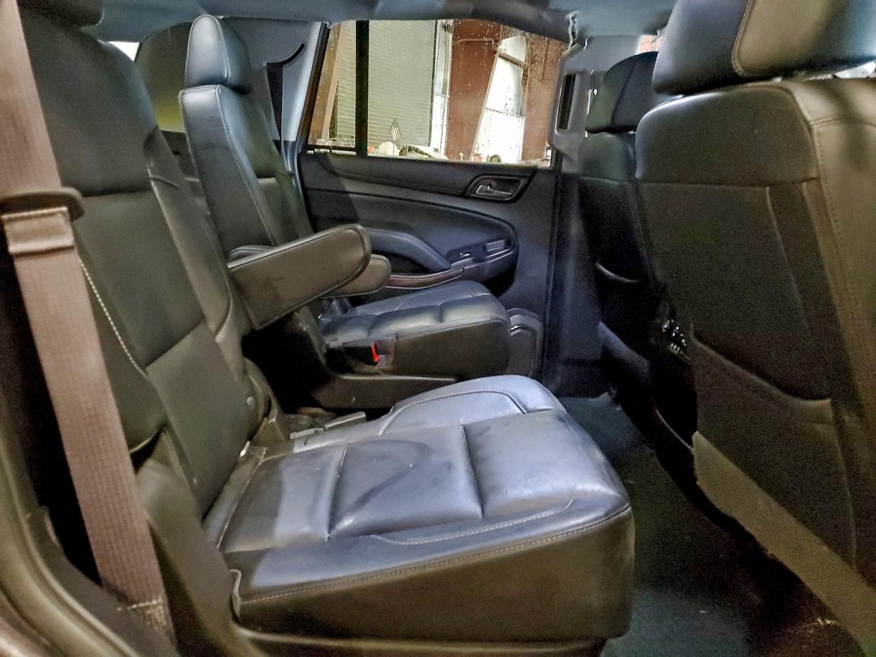 2016 CHEVROLET Tahoe