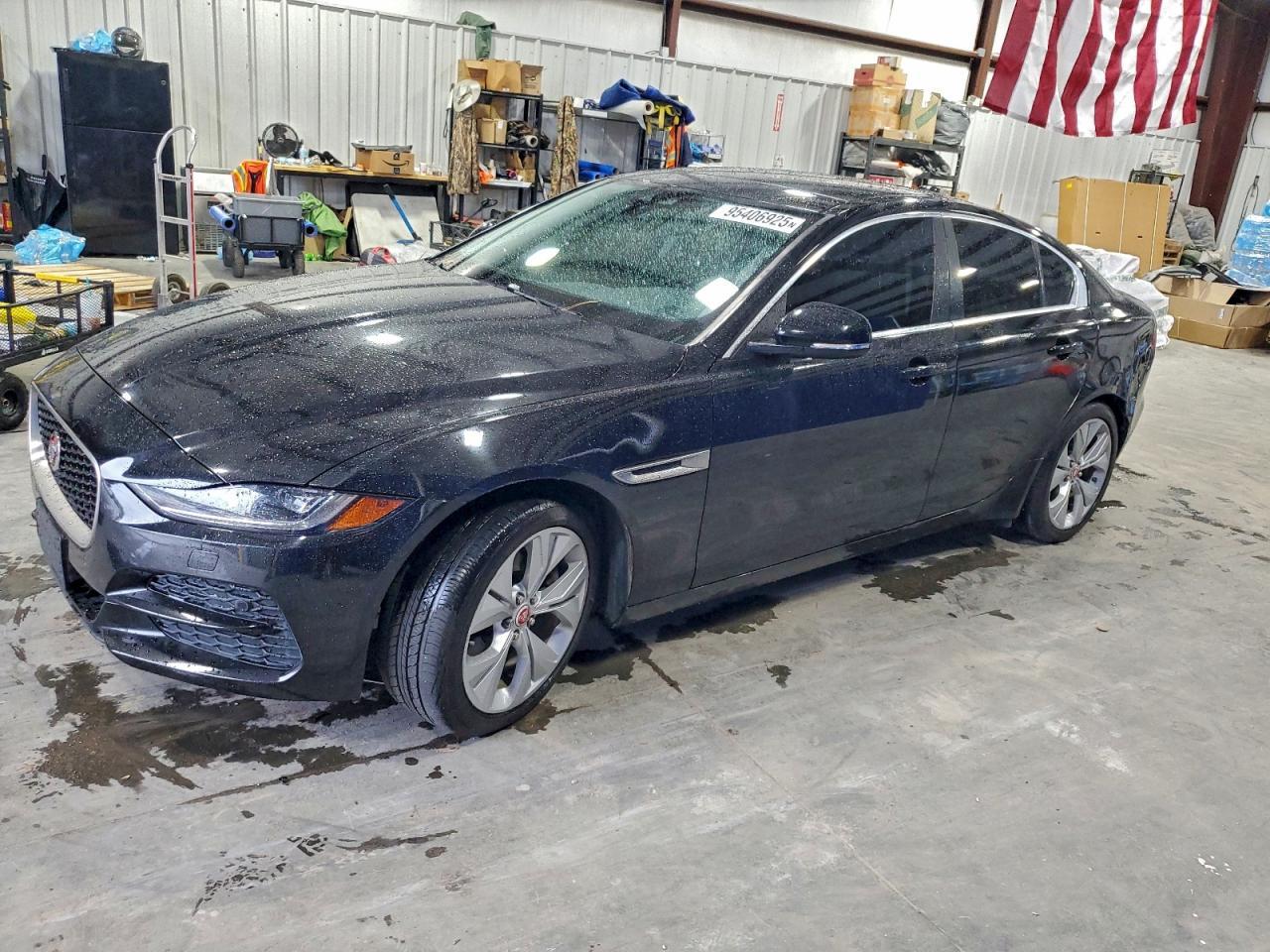 2020 JAGUAR XE