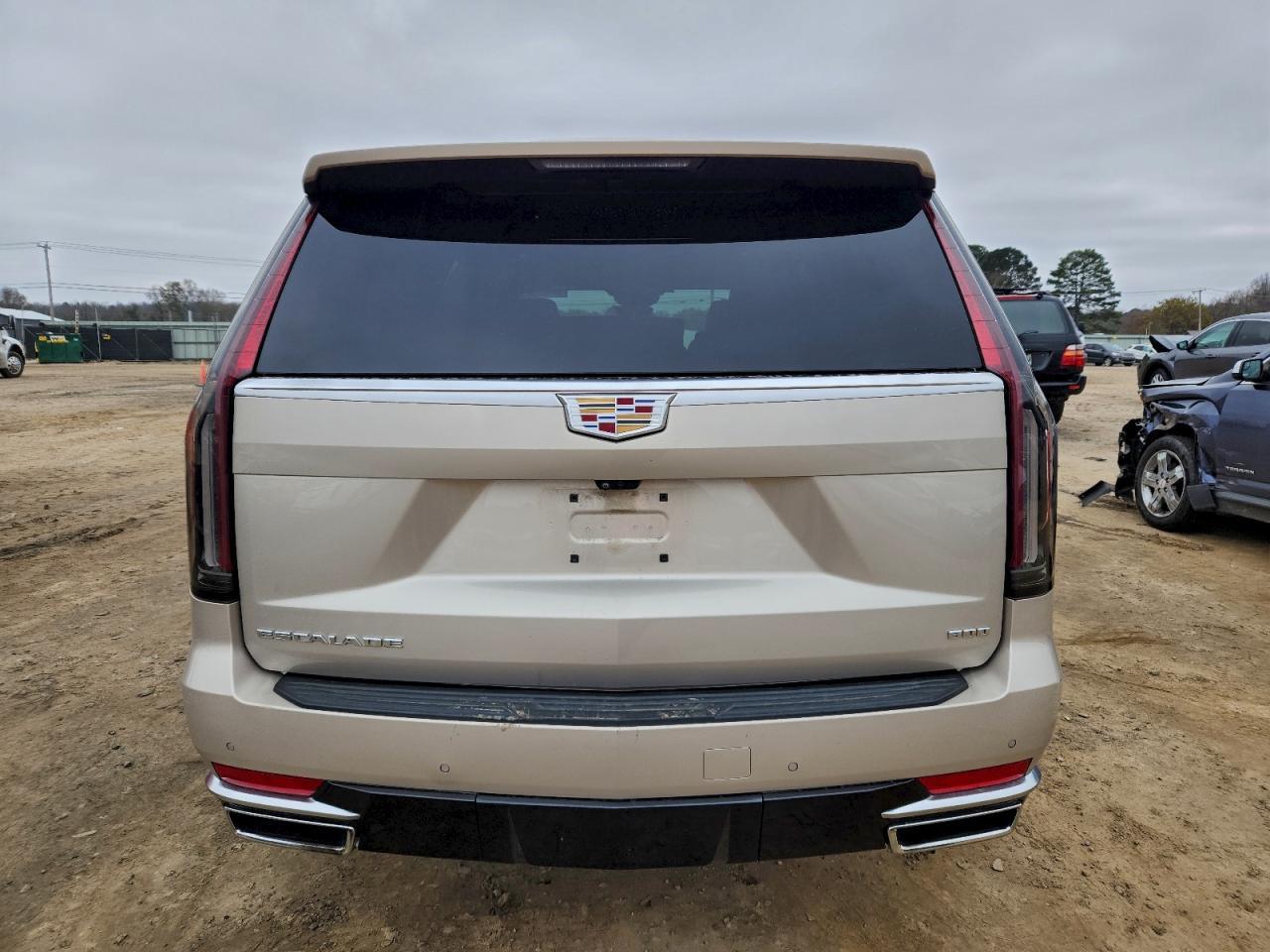 2022 CADILLAC ESCALADE