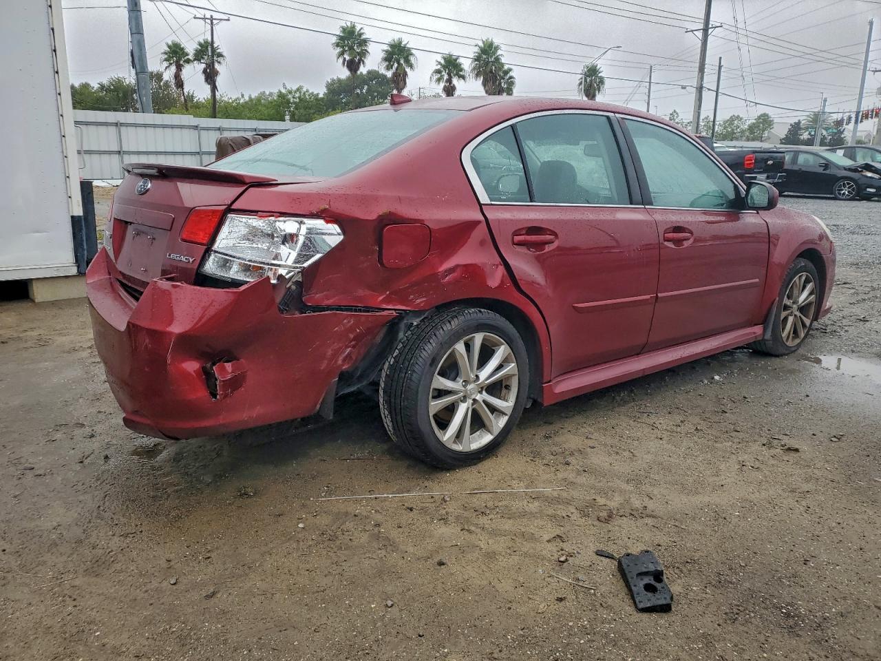 2013 SUBARU Legacy