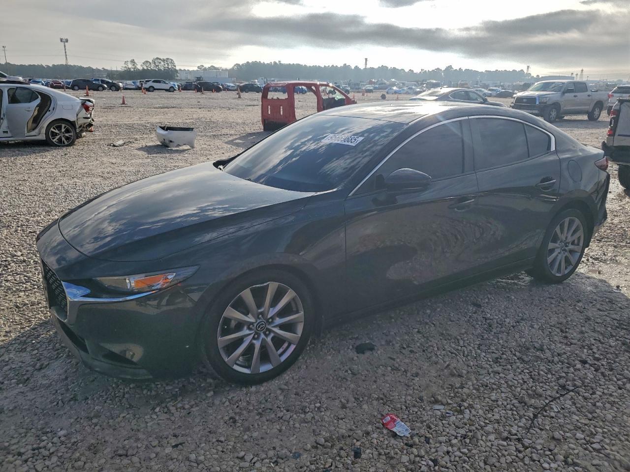 2019 MAZDA 3