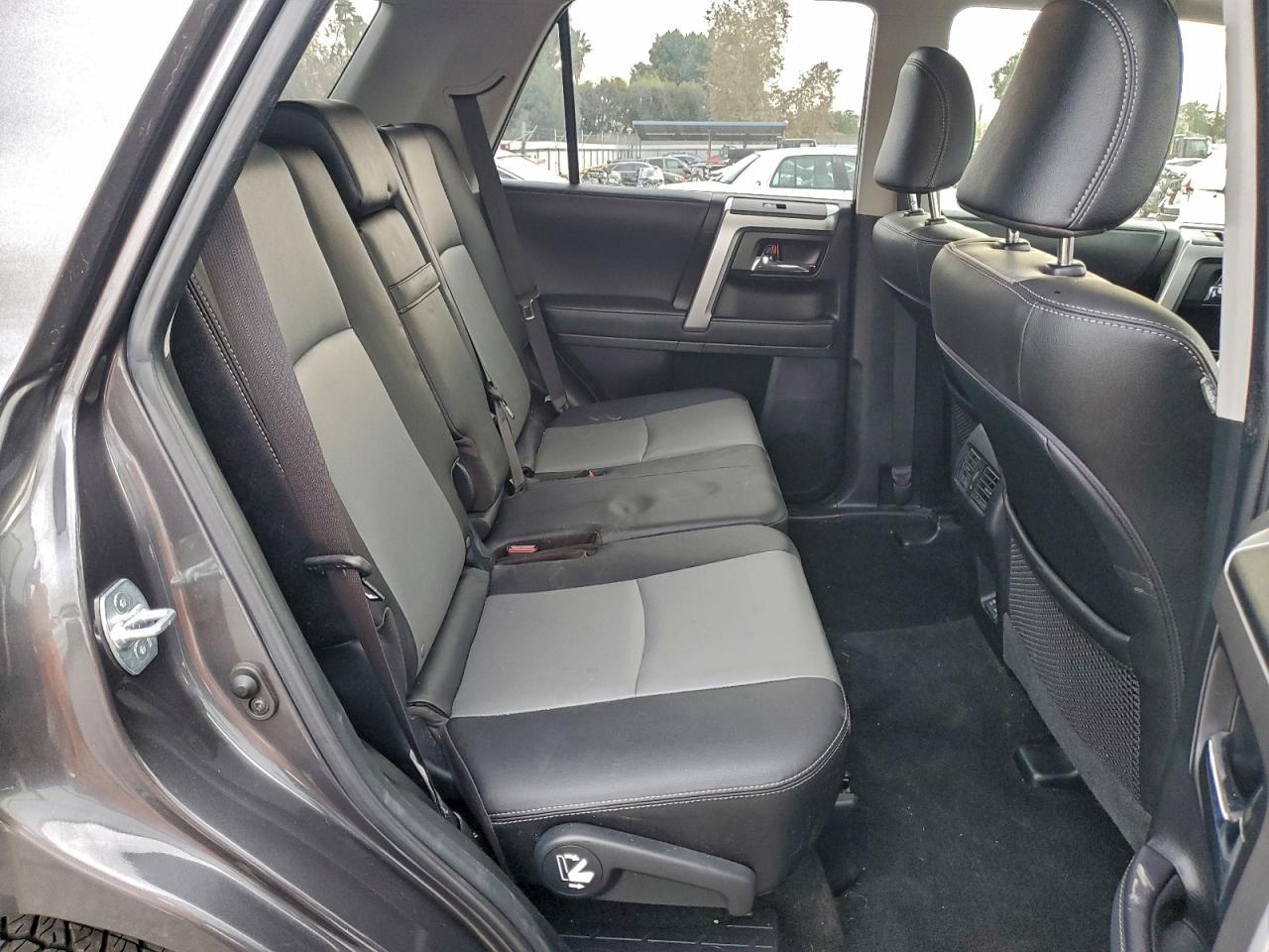 2021 TOYOTA 4Runner