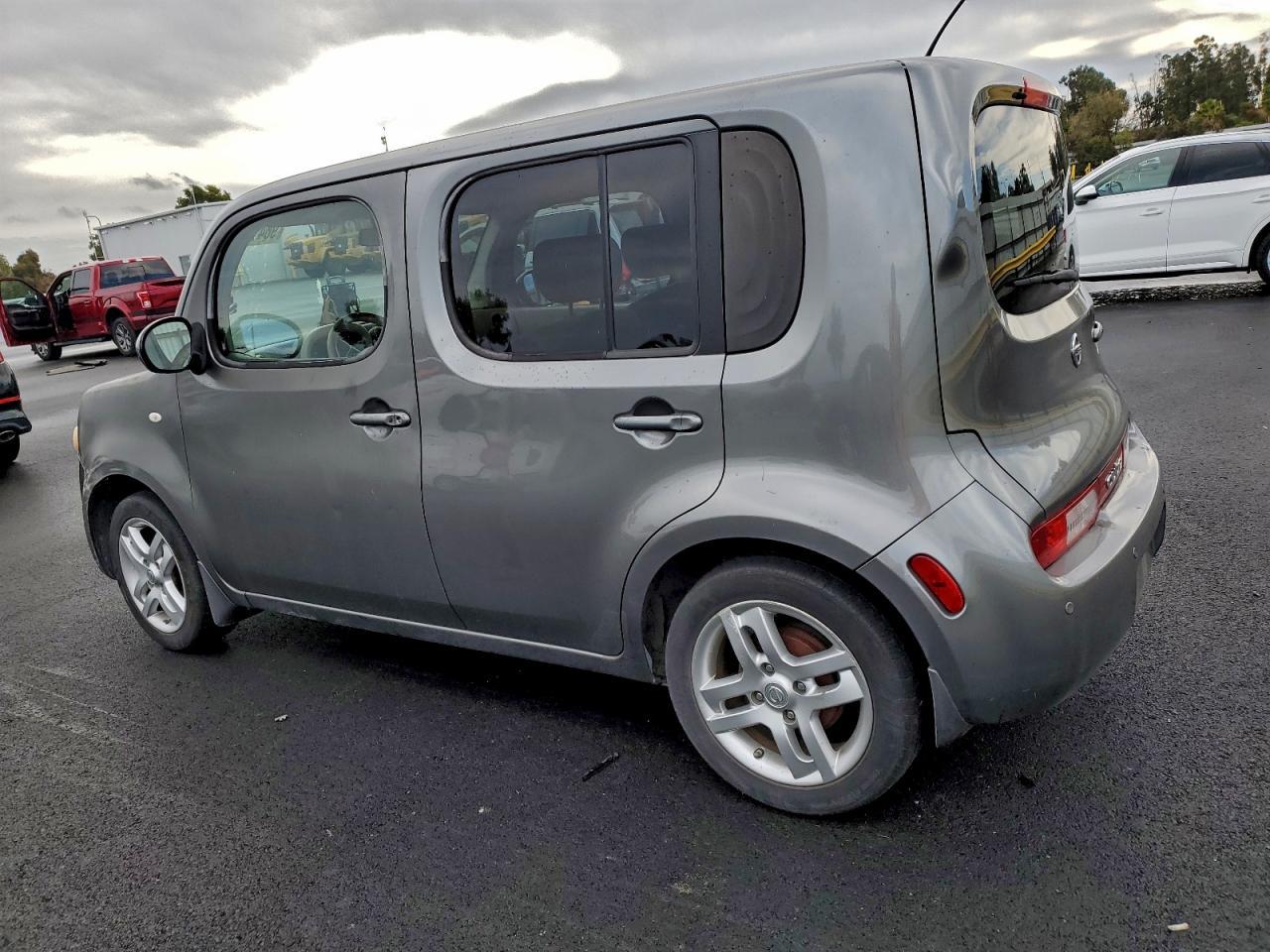2009 NISSAN CUBE