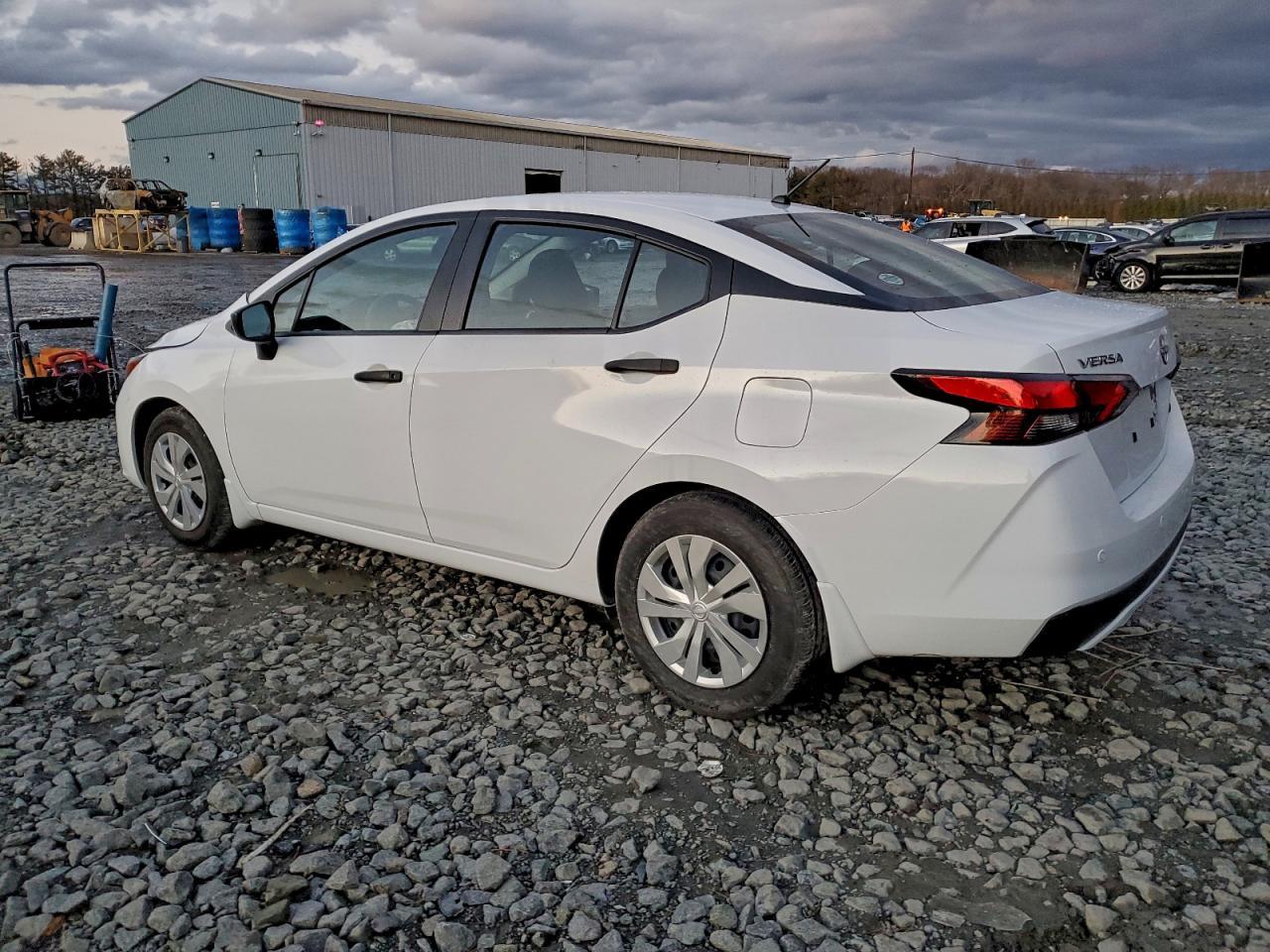 2024 NISSAN VERSA