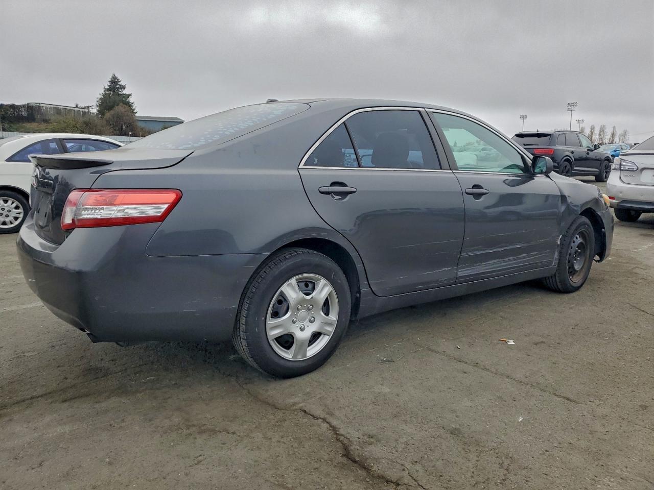 2010 TOYOTA CAMRY