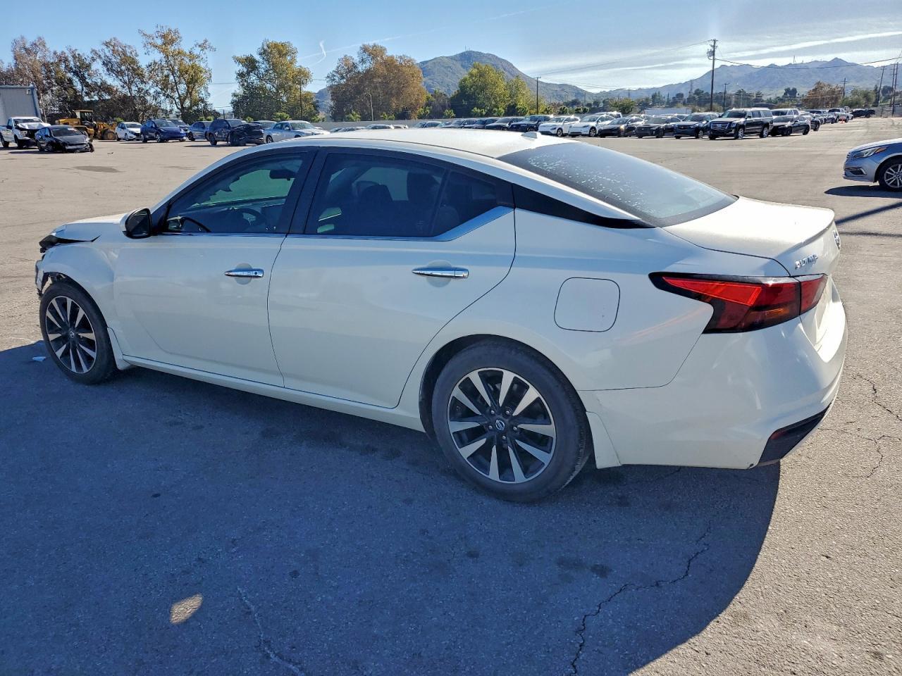 2019 NISSAN ALTIMA